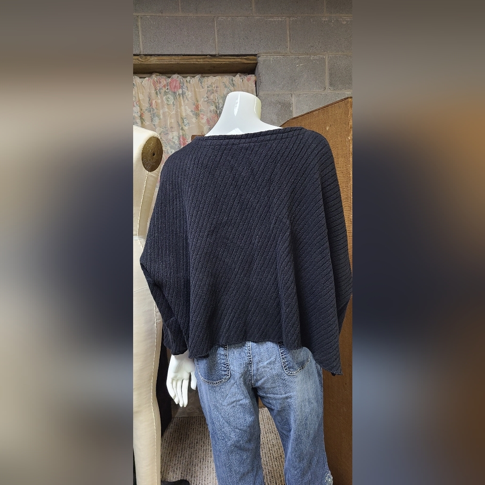 Free People sweater - Picture 2 of 8